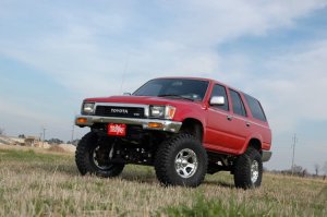 Toyota 4Runner Suspension Lift Kit - Rough Country - 4-5 Inch Lift - '90-'95